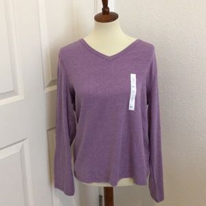 Croft & Barrow V-Neck Tee.